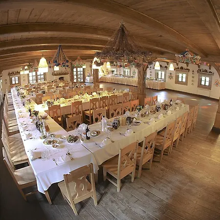 Aparthotel Lipowy Gosciniec Otwock Maly