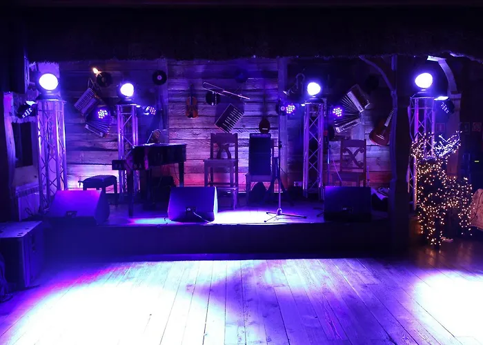 Lipowy Hotel apartamentowy Otwock Maly